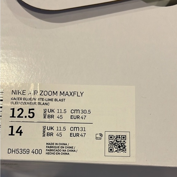 New Nike Max Fly Sprint Track Spikes - Picture 2 of 3